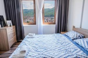 Postel nebo postele na pokoji v ubytování Villa Clock Tower - Саат Кула