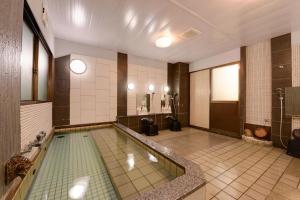 Bazén v ubytování Hotel Oumiya nebo v jeho okolí