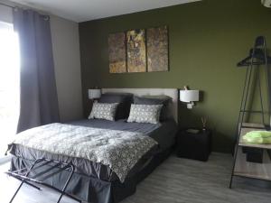 Postel nebo postele na pokoji v ubytování Casa Peppina - Chez Tonio et Sylvie