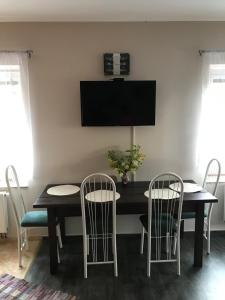 TV a/nebo společenská místnost v ubytování Apartment Martinec