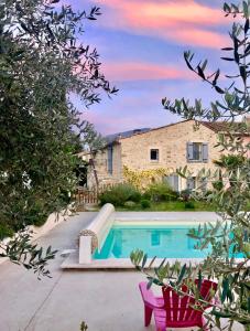 Afbeelding uit fotogalerij van Gites Lydil in Nyons