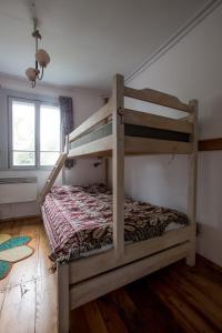 Postel nebo postele na pokoji v ubytování MorzeLas niebieski domek
