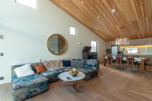 Gallery image of Foxwood D by H2 Life in Niseko