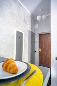 Fotografie z fotogalerie ubytování Stylish studio in the heart of the city. ve Varšavě
