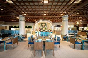 Um restaurante ou outro lugar para comer em Shangri-La Rasa Sentosa, Singapore