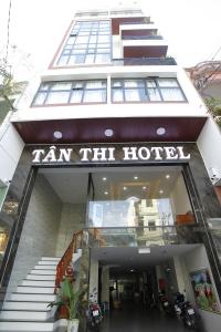 a building with a sign that reads tam tam hotel at Tân Thi Hotel in Quy Nhon +13 photos
