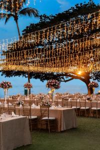 Um restaurante ou outro lugar para comer em Shangri-La Rasa Sentosa, Singapore mais 37 fotos