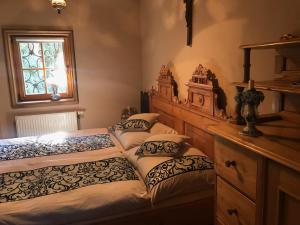 Una cama o camas en una habitación de FAMILY HOLLIDAY RESORT