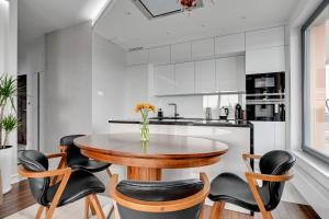 Kuchyňa alebo kuchynka v ubytovaní Apartament AGA Motława Starówka