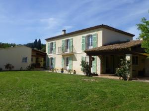 Zahrada ubytování Chambre d'hôtes "La Bastide des Eucalyptus"