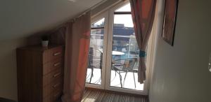 Zdjęcie z galerii obiektu Marina Jastarnia Apartamenty w budynku z Basenem w Jastarni