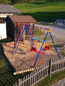 Zdjęcie z galerii obiektu Appartement Simone w mieście Eben im Pongau