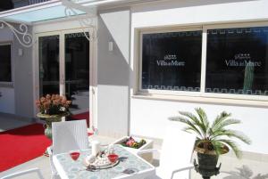 Restaurant o un lloc per menjar a Hotel Residence Villa Del Mare