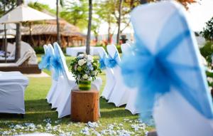 Zahrada ubytování Jimbaran Puri, A Belmond Hotel, Bali