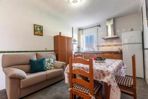Kuchyň nebo kuchyňský kout v ubytování APARTAMENTO LUZ A