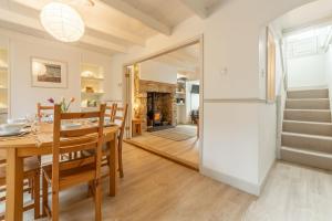 Photo de la galerie de l'établissement Porthgwidden Cottage, à Uny Lelant 23 autres photos