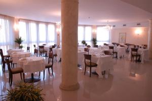 Restaurace v ubytování Pilgrim's Hotel
