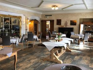 Posezení v ubytování Hotel Alpin