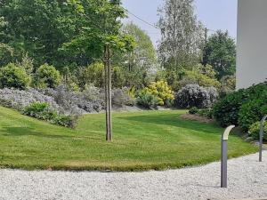 Zahrada ubytování Chambre d'hôtes Les Bruyères