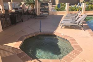Φωτογραφία από το άλμπουμ του Lake Havasu City Home Pool and Hot Tub Access! σε Lake Havasu City