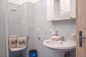 A bathroom at Casa Vacanza GICO'