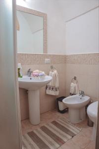 A bathroom at Casa Vacanza GICO'