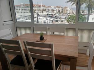 Balkón alebo terasa v ubytovaní APARTAMENT AL PORT EmpuriaRent