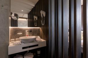 Un baño de Hotel Nox