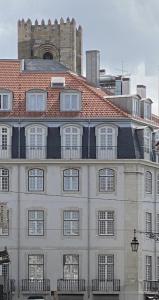 Το κτήριο όπου στεγάζεται  το διαμέρισμα