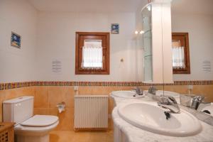 Galeriebild der Unterkunft Villa Castillo - Chill out by Holiday Rentals Villamar in Benissa