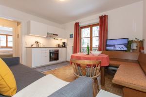 Fotografie z fotogalerie ubytování Ferienwohnungen Knippschild v destinaci Lofer