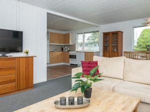 Gallery image of Three-Bedroom Holiday home in Juelsminde 15 in Sønderby