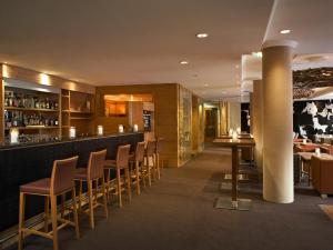 The lounge or bar area at Das Alpenhaus Kaprun inkl Zell am See-Kaprun Sommerkarte