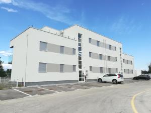 Budynek, w którym mieści się apartament