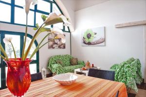 A seating area at Casa Vacanza GICO'