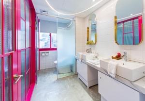 Ένα μπάνιο στο Norway Forest Travel hotel 1 Taichung