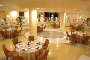 Restaurace v ubytování Uliveto Principessa Resort