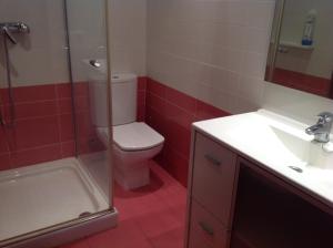 Et badeværelse på Urbanizacion primera línea de playa + 15 billeder