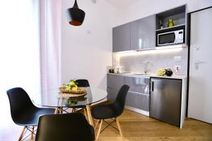 Dapur atau dapur kecil di Palazzina B - Contemporary Studio