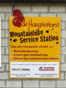 Certifikát, hodnocení, plakát nebo jiný dokument vystavený v ubytování Cedar Cottage Veluwe