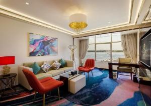 Gallery image of NagaWorld Hotel & Entertainment Complex in Phnom Penh