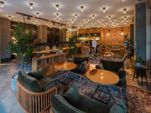 Posezení v ubytování Twin-Line Hotel Karuizawa Japan