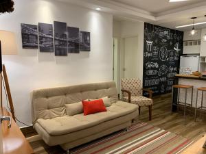 A seating area at APARTMENTFORSTAY 20 EM MARiLIA TANGER