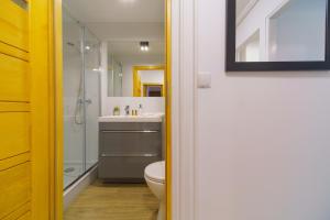 Kúpeľňa v ubytovaní Apartament Lisowski CENTRUM + 9 fotografií
