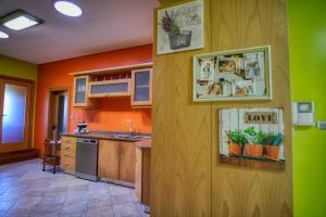 Gallery image of Casa dos Carvalhos Guest House in Ponte da Barca