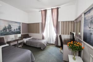 Gallery image of Hotel Galija in Pula