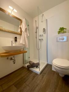 Koupelna v ubytování Alpinhotel INzeller