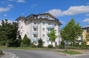 Budova, kde se aparthotel nachází