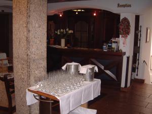 Nápoje v ubytovaní Hotel Klausen