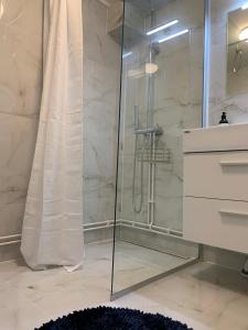 Vannituba majutusasutuses Vid Gekås Ullared Boende B&B